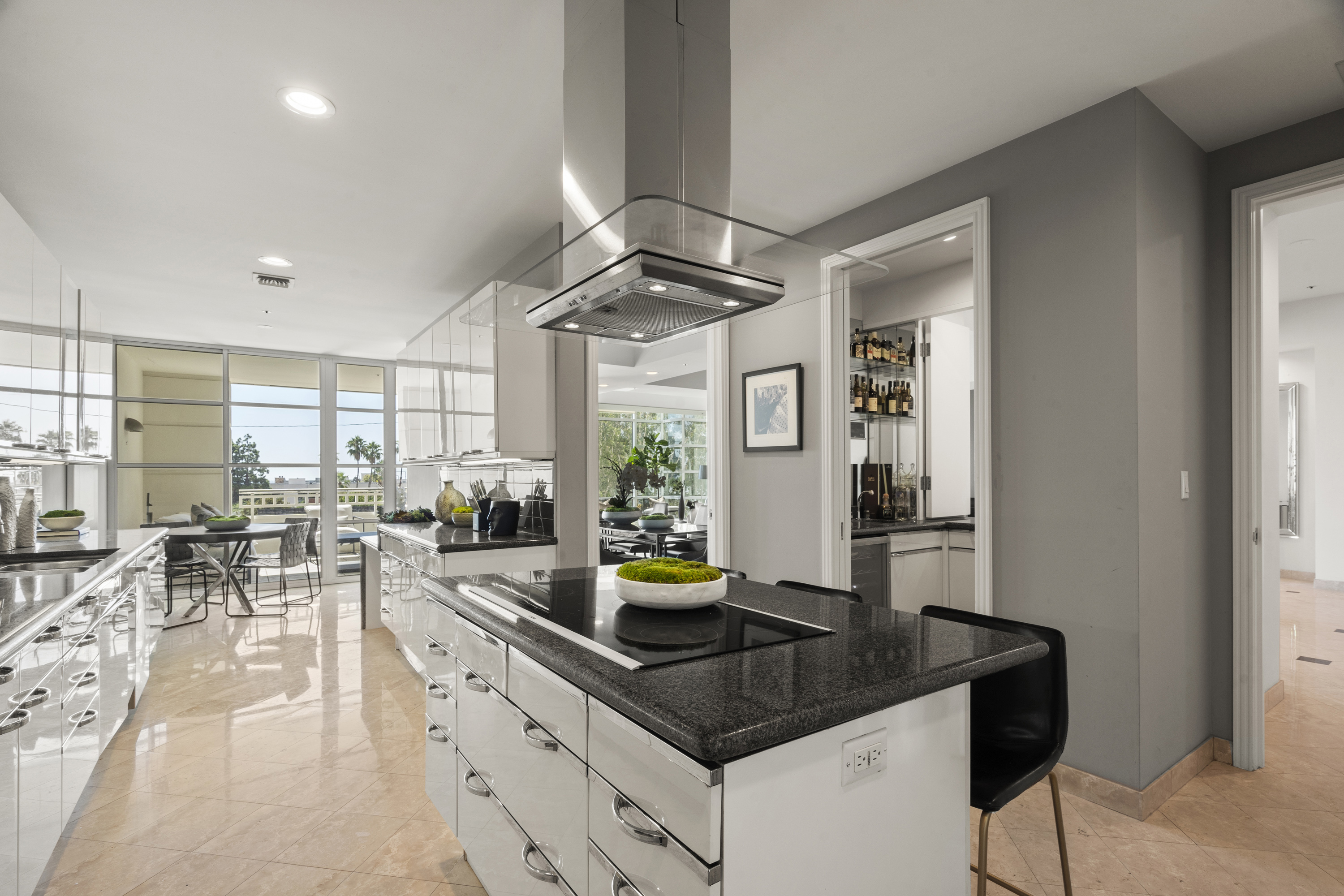 8 Luxury Kitchen Design Ideas Gaining Popularity In 2022 Forbes